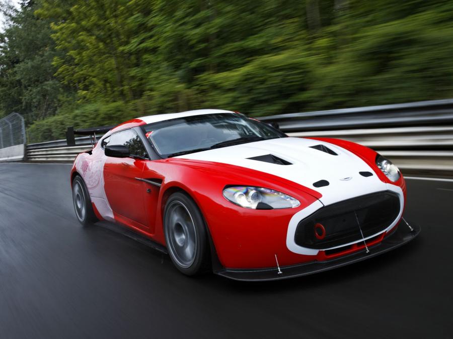  Aston Martin V12 Zagato Race Car 2011 года  (фото 5 из 26)